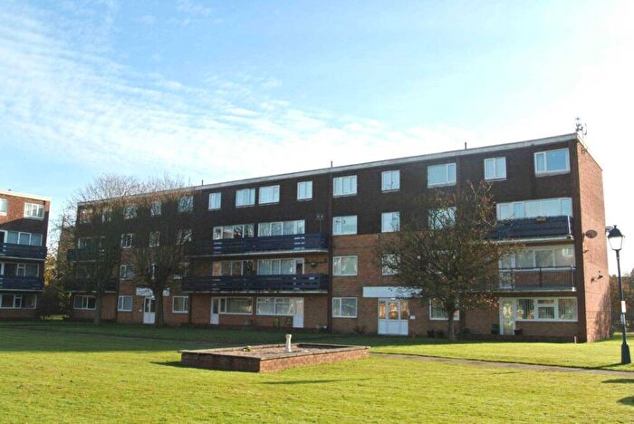 3 Bedroom Apartment For Sale In Eldon Court, Lytham St Annes, FY8