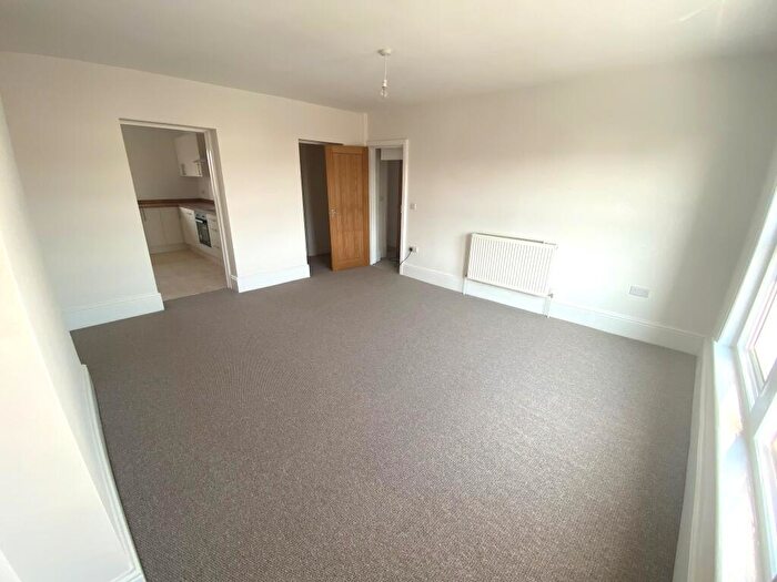 3 Bedroom Apartment To Rent In Cliff Terrace, Hunstanton, PE36