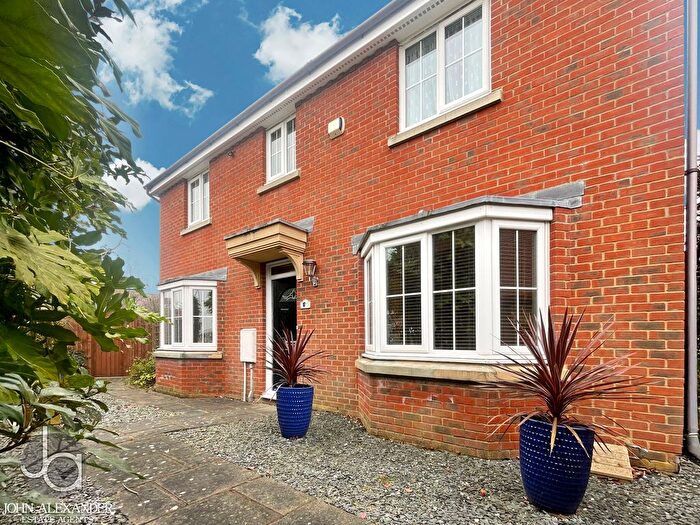 4 Bedroom Detached House For Sale In Newbridge Road, Tiptree, Colchester, CO5