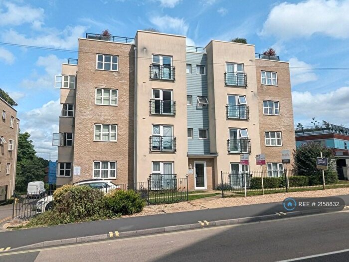 2 Bedroom Flat To Rent In Hollybrook Lodge, Southampton, SO16