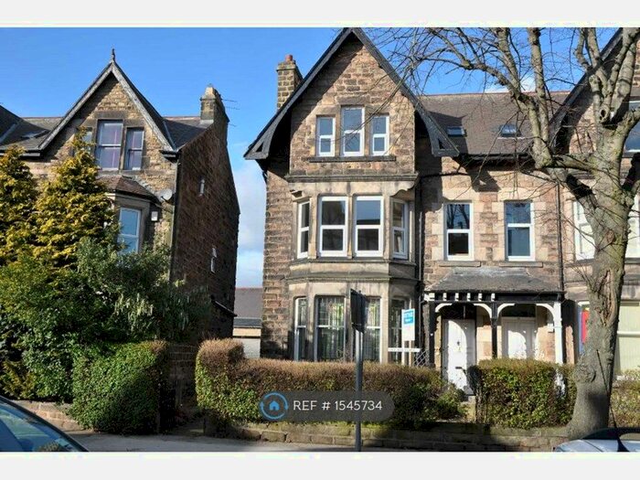 2 Bedroom Flat To Rent In Dragon Parade, Harrogate, HG1