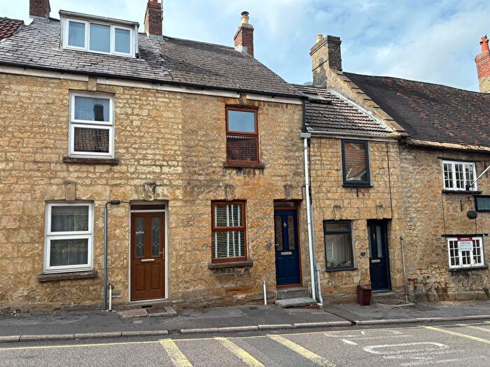 2 Bedroom Cottage For Sale In Hermitage Street, Crewkerne - No Chain, TA18