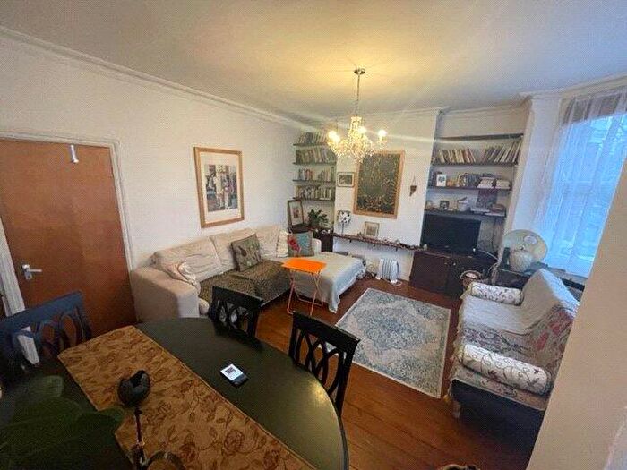 2 Bedroom Apartment To Rent In Higham Road, Tottenham, London, N17
