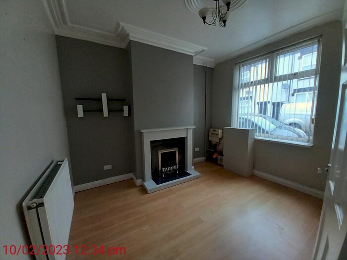 3 Bedroom Terraced House To Rent In Seaford Street, Stoke-On-Trent, ST4