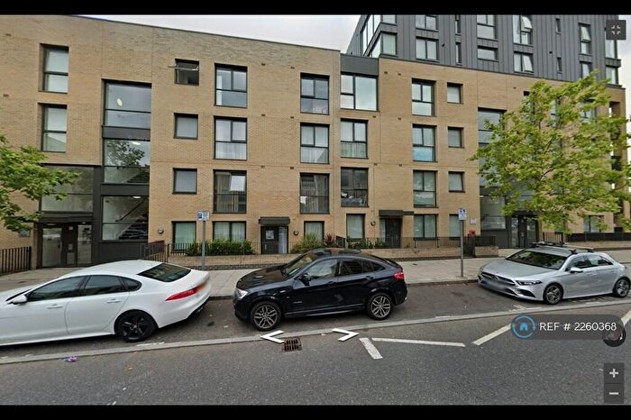 3 Bedroom Flat To Rent In Panavia Court, Colindale, NW9