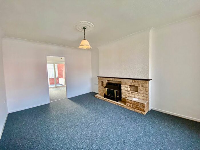 3 Bedroom Property To Rent In Cedar Avenue, Chorley, PR7