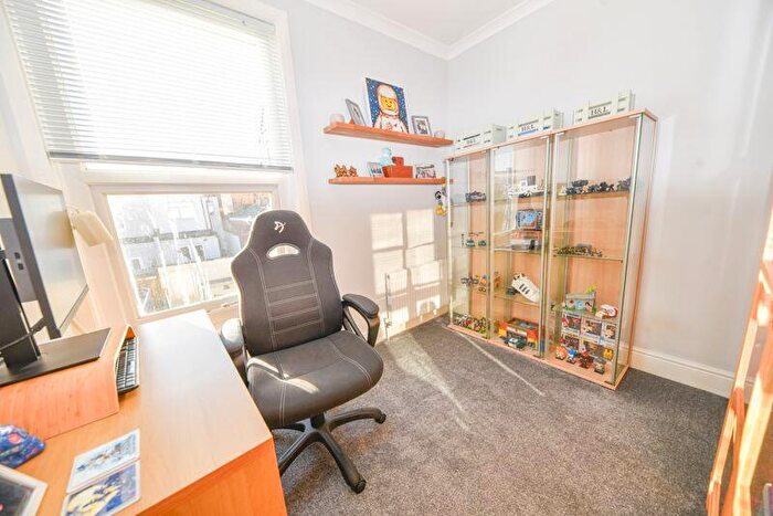 3 Bedroom Terraced House For Sale In Portchester Road, North End, PO2