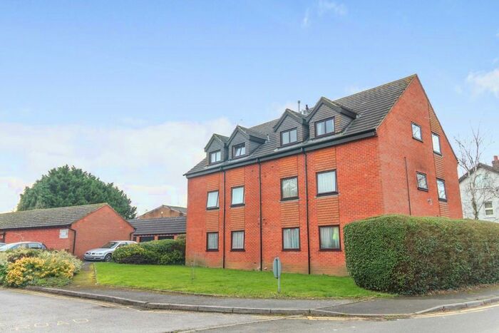 1 Bedroom Flat To Rent In Griffin Court, Wimborne, Dorset, BH21