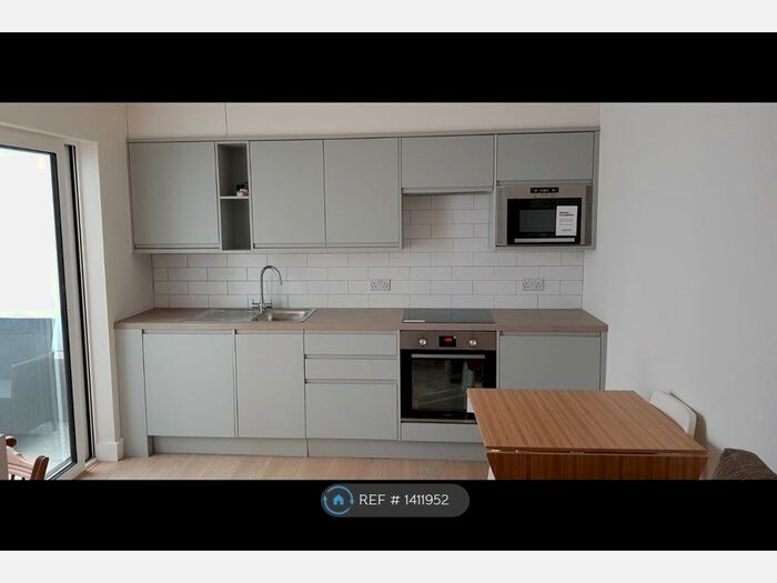 1 Bedroom Flat To Rent In Blackstock Road, London, N5