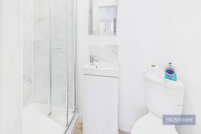 5 Bedroom Semi-Detached House To Rent In Newcombe Road, Southampton, SO15