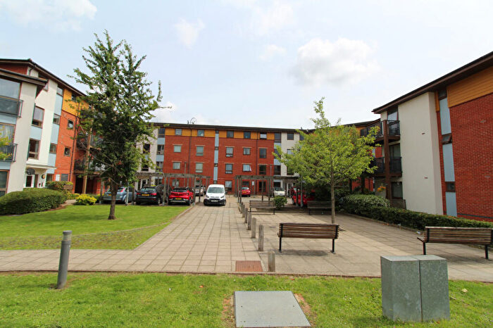 1 Bedroom Apartment To Rent In Innerd Court, Croydon, CR0