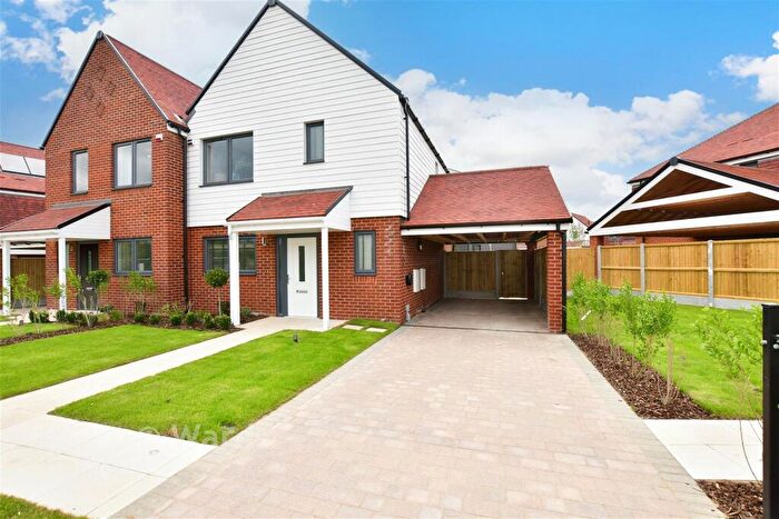 3 Bedroom Semi Detached House For Sale In Darnel Avenue, Grasmere Gardens, Chestfield, Kent, CT5