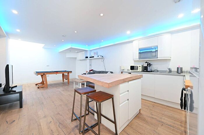 1 Bedroom Flat To Rent In Brixton, Brixton, London, SW9