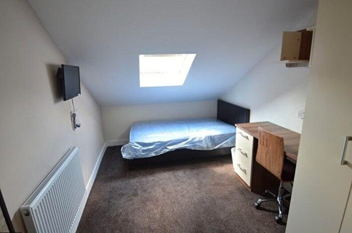 1 Bedroom Terraced House To Rent In Hubert Road, Selly Oak, Birmingham, B29