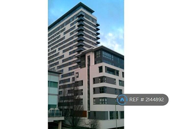 Studio To Rent In Skyline Plaza, Basingstoke, RG21