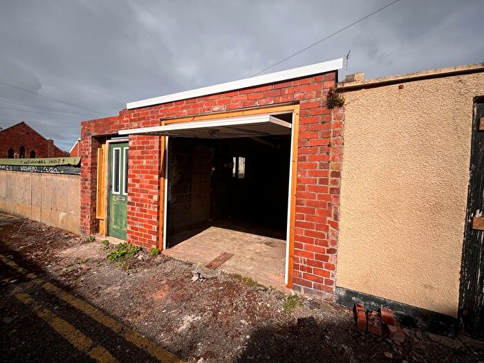 Garage / Parking To Rent In Westmorland Avenue, Blackpool, FY1