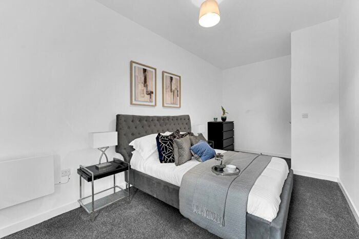 1 Bedroom Flat To Rent In Cotton Gardens, Union Mill, Vernon Street, Bolton, BL1