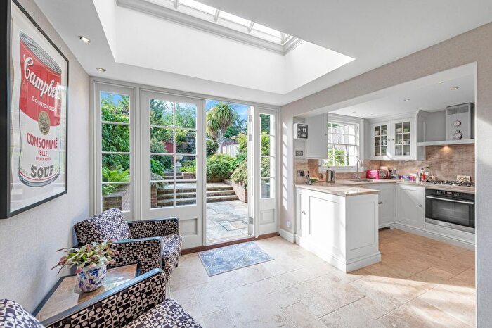 5 Bedroom Property To Rent In Old Palace Lane, Richmond, TW9