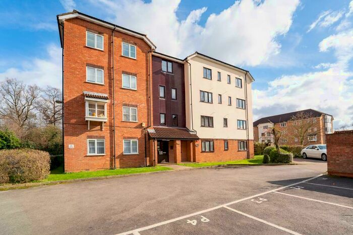 1 Bedroom Apartment To Rent In Vicars Bridge Close, Wembley, HA0