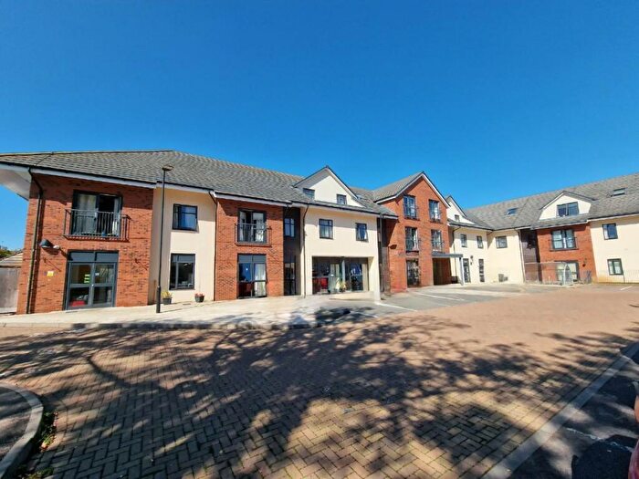 2 Bedroom Retirement Property For Sale In Webb Ellis Court, Pettiver Crescent, Rugby, CV21