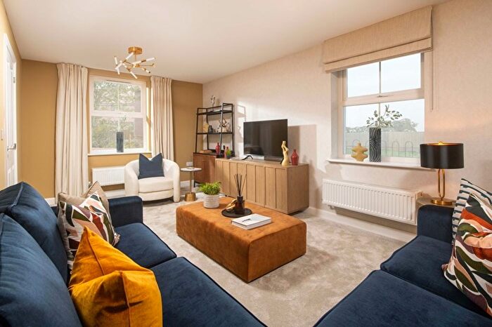 4 Bedroom Detached House For Sale In Henley Gate, Ipswich, IP1