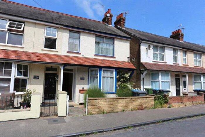 4 Bedroom End Of Terrace House For Sale In Russell Road, Felixstowe, Suffolk, IP11