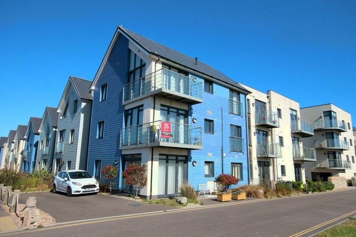 1 Bedroom Flat To Rent In Eirene Road, Goring-By-Sea, Worthing, BN12