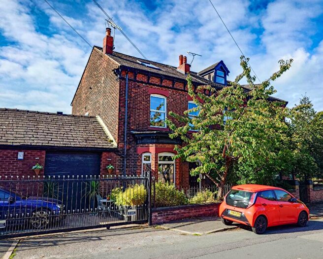 4 Bedroom Terraced House For Sale In Sheffield Road, Hyde, Greater Manchester, SK14