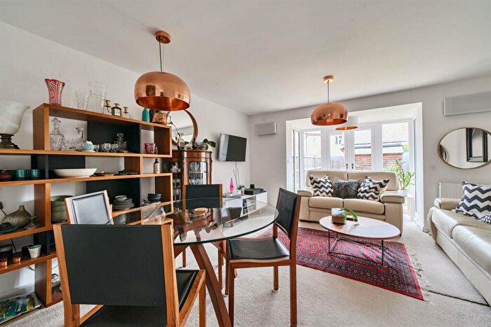 3 Bedroom Terraced House For Sale In Jermin Mews, Great Denham, MK40