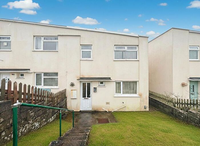 3 Bedroom End Of Terrace House For Sale In Pendine Close, Barry, CF62