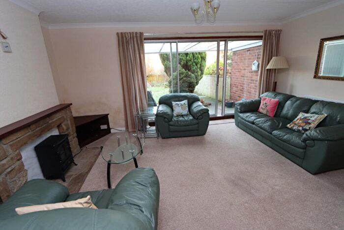 3 Bedroom Terraced House For Sale In St Martins Close, Whitley Bay, Tyne And Wear, NE26