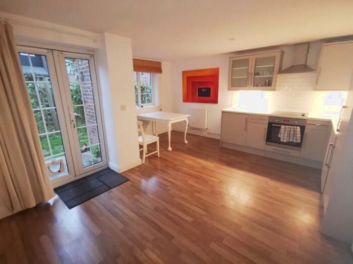 1 Bedroom Terraced House To Rent In Waterside, Chesham HP5