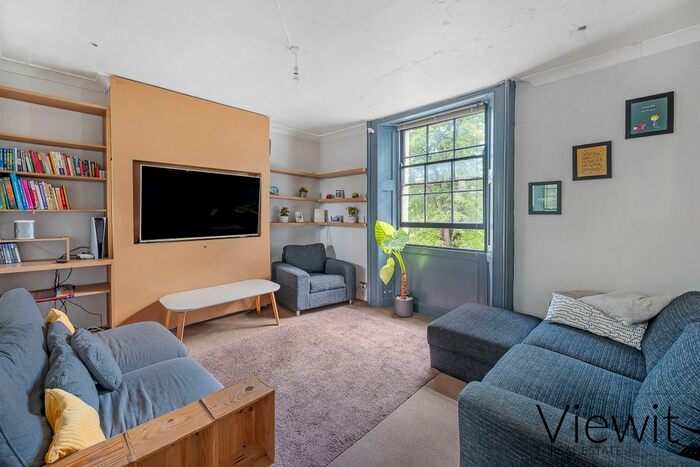 2 Bedroom Flat To Rent In Vassall Road, Oval, SW9