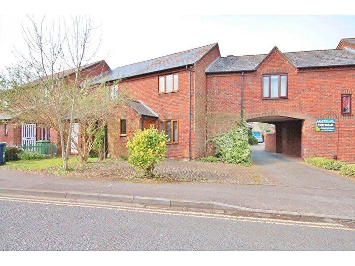 2 Bedroom Terraced House To Rent In Trinity Street, Oxford, Oxford, Oxfordshire, OX1