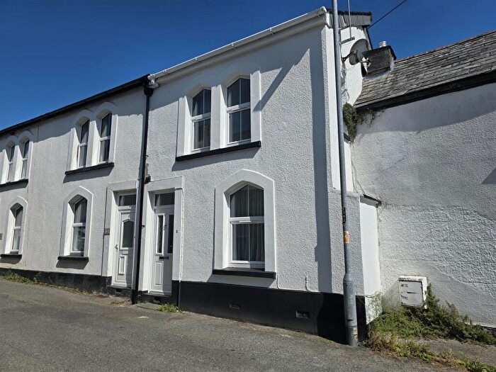 4 Bedroom House For Sale In Westbridge Road, Launceston, PL15