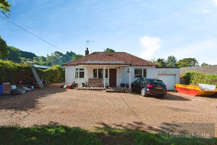 4 Bedroom Bungalow For Sale In Ben View, Longfield, DA3