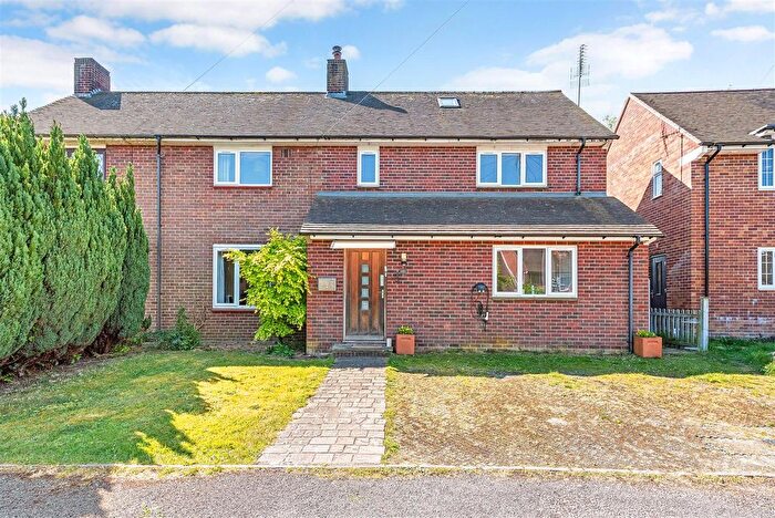 4 Bedroom Semi-Detached House For Sale In East Road, Barton Stacey, Winchester, SO21