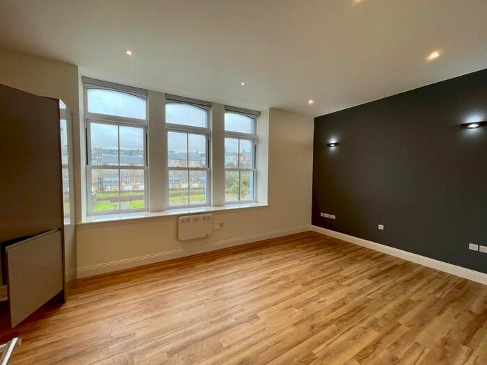 2 Bedroom Flat To Rent In Irish Street, Maryport, CA15