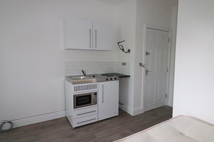 Studio To Rent In A London Road, Oxford, OX3