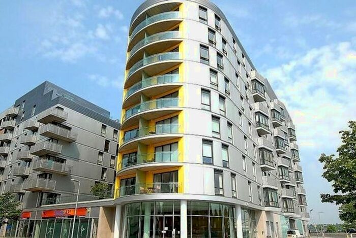 1 Bedroom Flat To Rent In Chatham Place, Reading, RG1