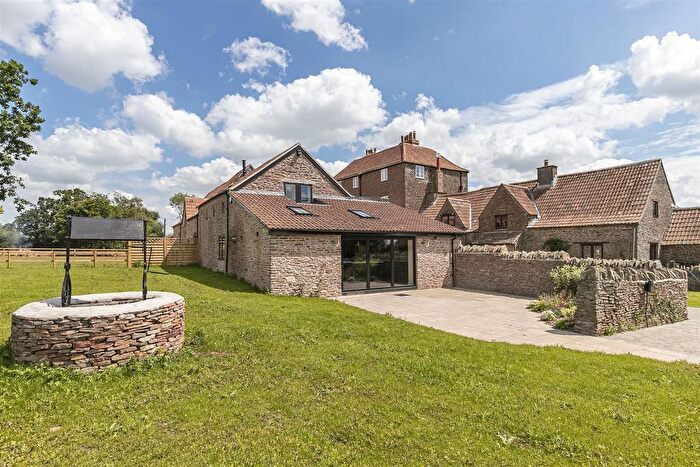 2 Bedroom Barn Conversion For Sale In Mayshill Farm, Mayshill, Frampton Cotterell, BS36