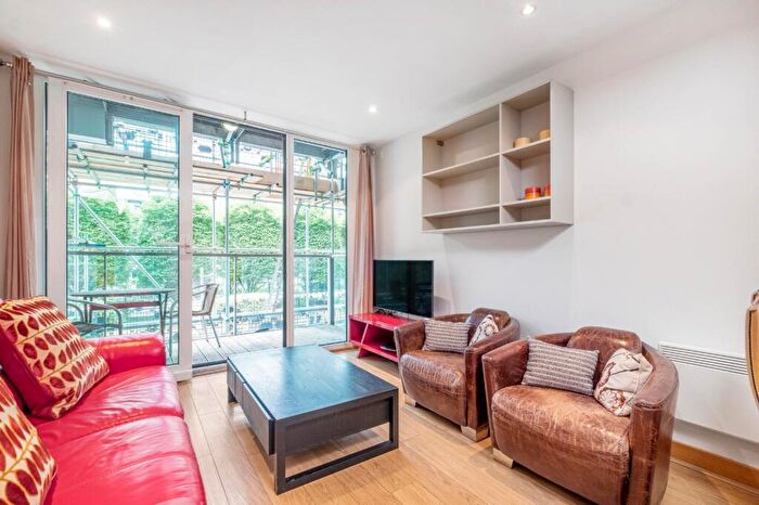 1 Bedroom Apartment To Rent In Oswald Building, Queenstown Road, London, SW11