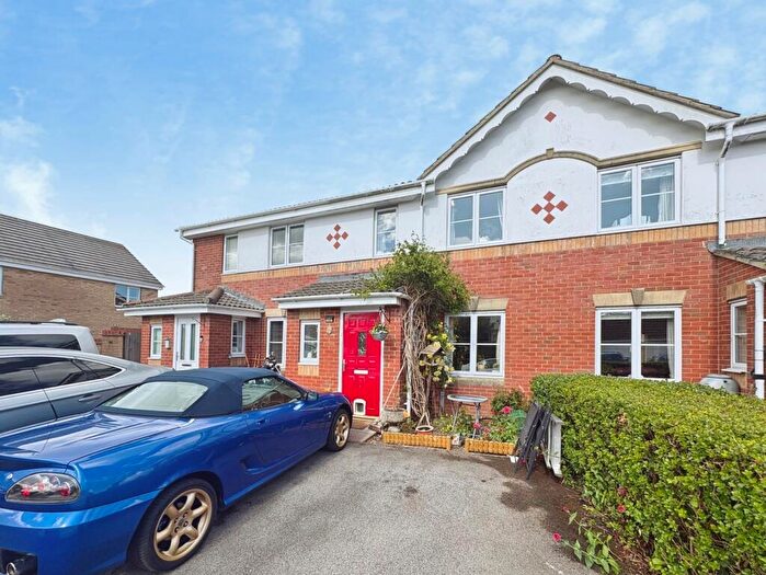 3 Bedroom Terraced House For Sale In Osborne Heights, East Cowes, Isle Of Wight, PO32