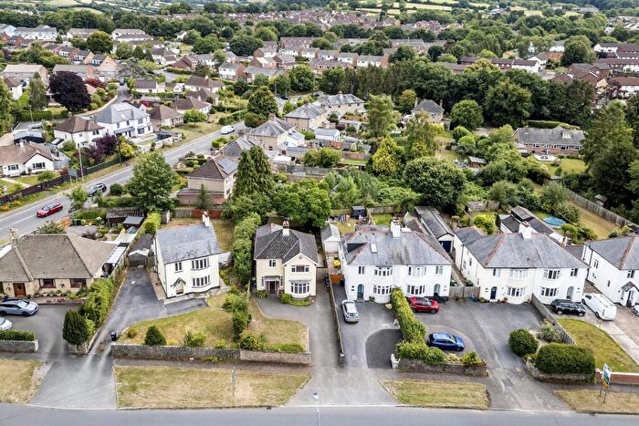 3 Bedroom Detached House For Sale In Exeter Road, Honiton, EX14