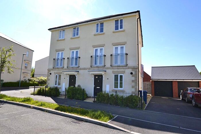 4 Bedroom House To Rent In Tiger Moth Close, Brockworth, Gloucester, Gloucestershire, GL3