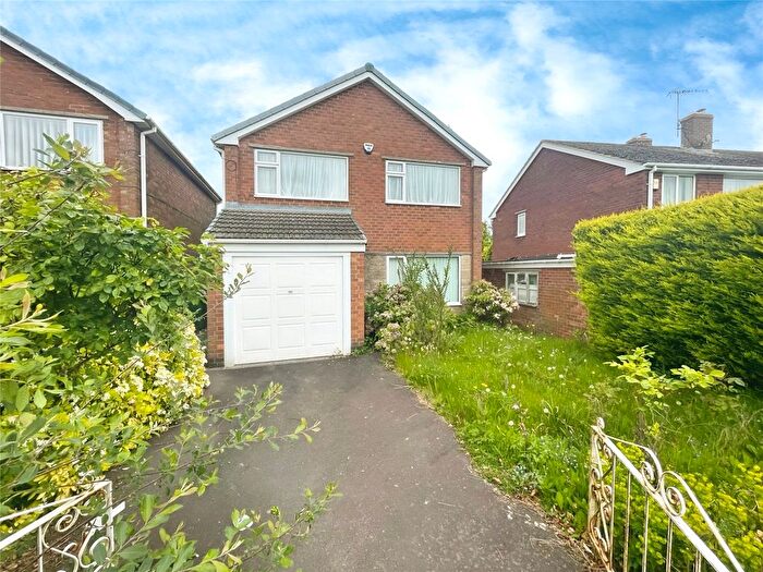3 Bedroom Detached House For Sale In Longcroft Road, Dronfield Woodhouse, Dronfield, Derbyshire, S18