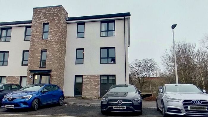 2 Bedroom Flat To Rent In Kaims Crescent, Livingston, West Lothian, EH54