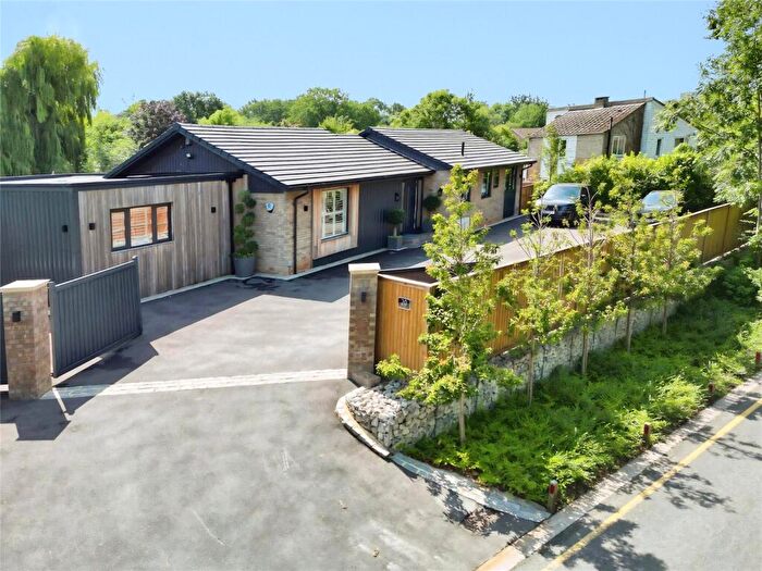 5 Bedroom Bungalow For Sale In Folders Lane, Bracknell, Berkshire, RG42