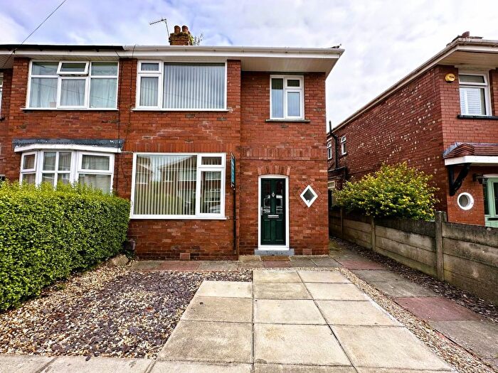 3 Bedroom Property To Rent In Croftson Avenue, Ormskirk, L39