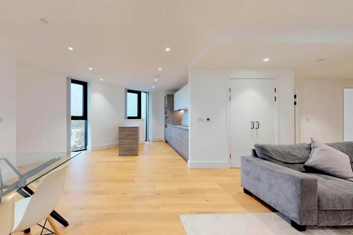 3 Bedroom Flat To Rent In Fifty Seven East, Kingsland High Street, London, E8